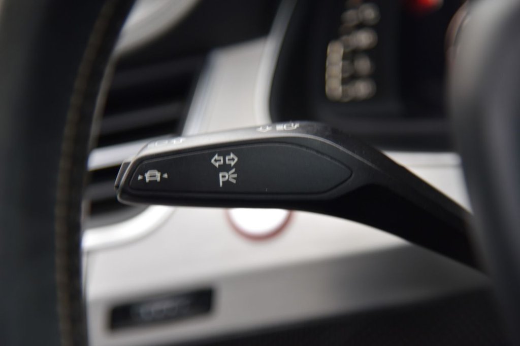 Used Audi SQ7 2018 for sale - 76855204: Photo 38