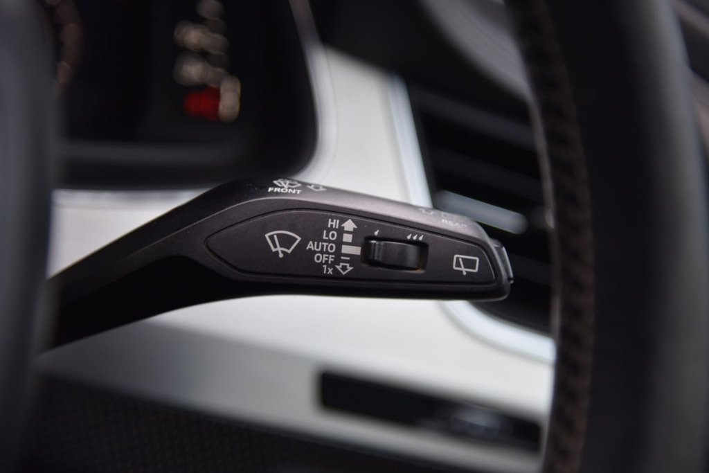 Used Audi SQ7 2018 for sale - 76855204: Photo 40