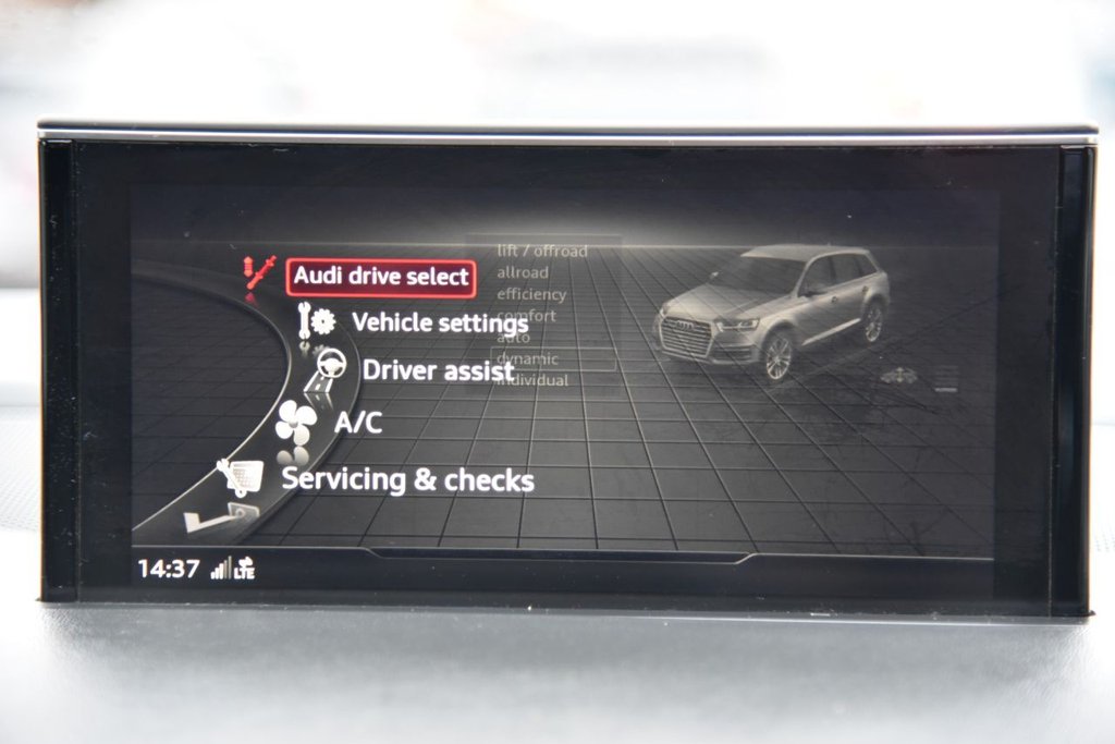 Used Audi SQ7 2018 for sale - 76855204: Photo 45