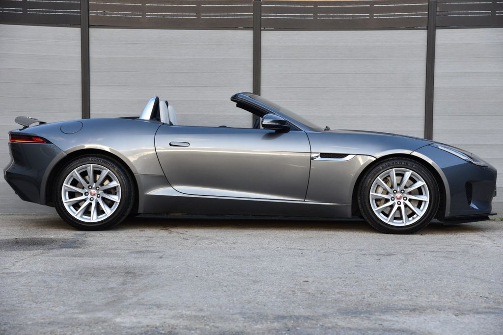 Used Jaguar F-Type 2019 for sale - 77620913: Photo 12