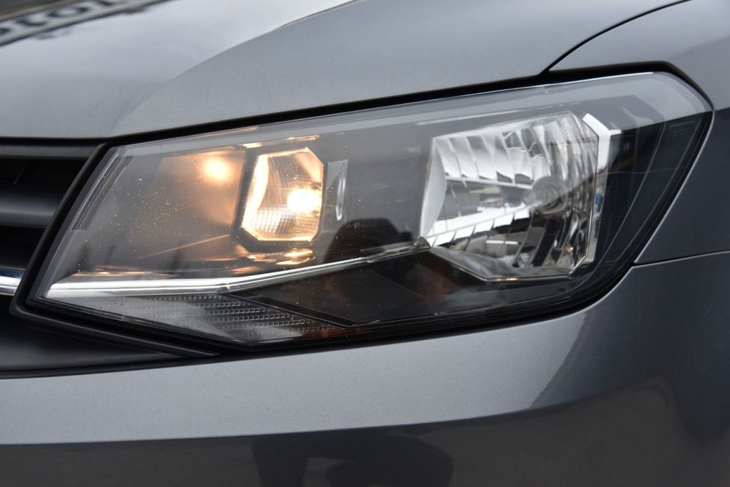 Used Volkswagen Caddy Maxi Life 2018 for sale - 76632058: Photo 14