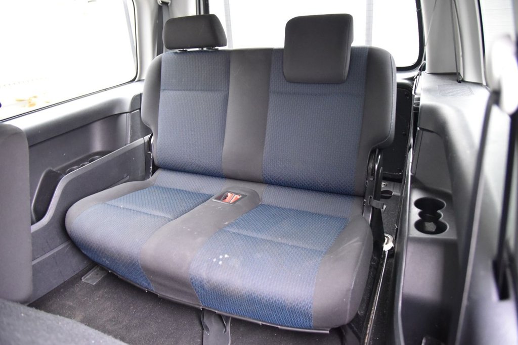 Used Volkswagen Caddy Maxi Life 2018 for sale - 76632058: Photo 28