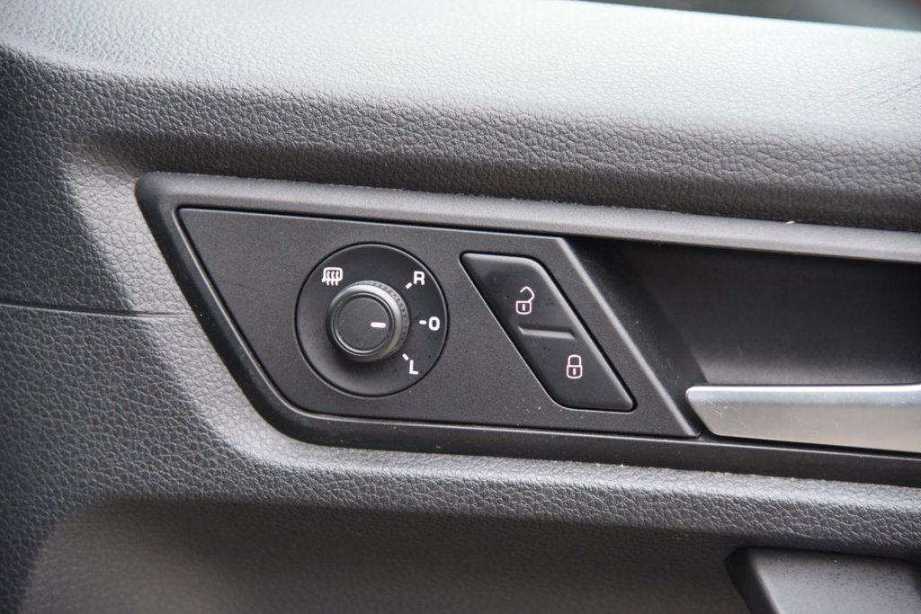 Used Volkswagen Caddy Maxi Life 2018 for sale - 76632058: Photo 48