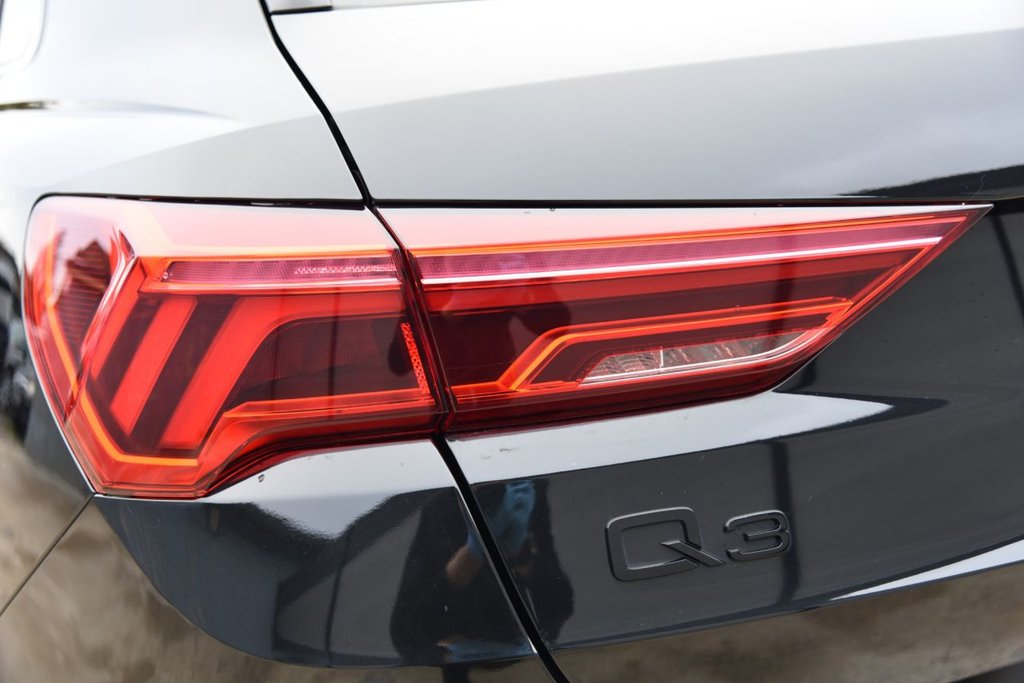 Used Audi Q3 2021 for sale - 76410363: Photo 16