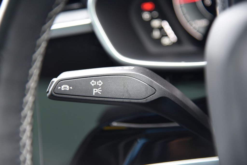 Used Audi Q3 2021 for sale - 76410363: Photo 38