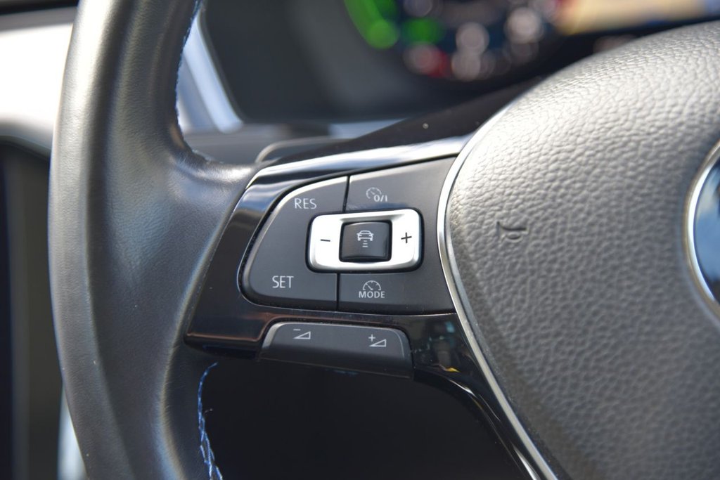 Used Volkswagen Passat 2018 for sale - 77748148: Photo 32