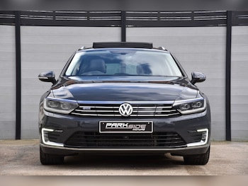 Used Volkswagen Passat 2018 for sale - 77748148: Photo