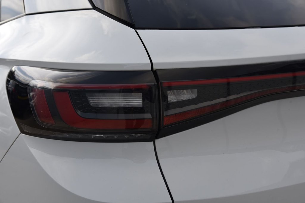 Used Volkswagen ID.4 2021 for sale - 76496307: Photo 17