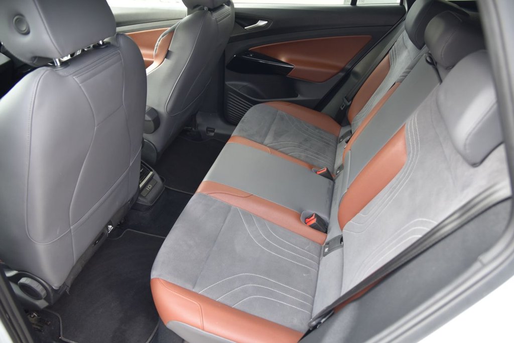 Used Volkswagen ID.4 2021 for sale - 76496307: Photo 24