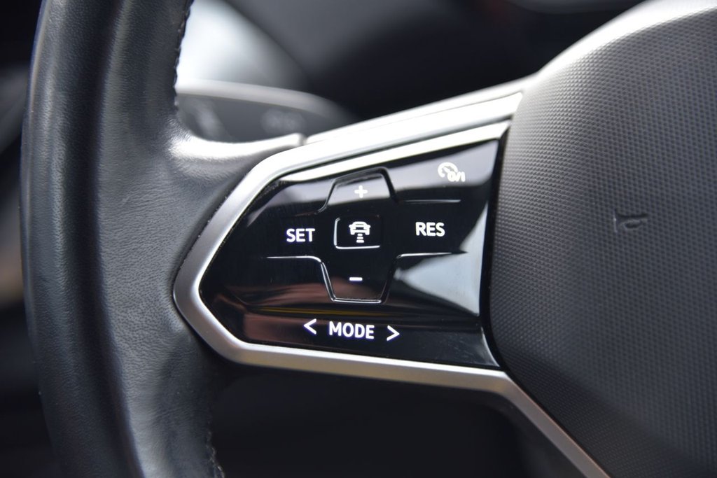 Used Volkswagen ID.4 2021 for sale - 76496307: Photo 30