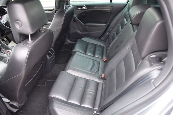Used Volkswagen Golf 2010 for sale - 76327887: Photo 26