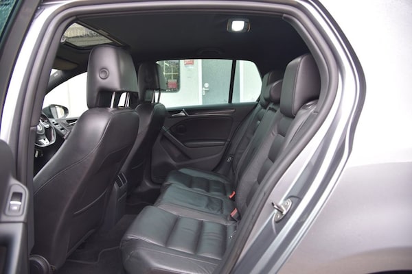 Used Volkswagen Golf 2010 for sale - 76327887: Photo 27