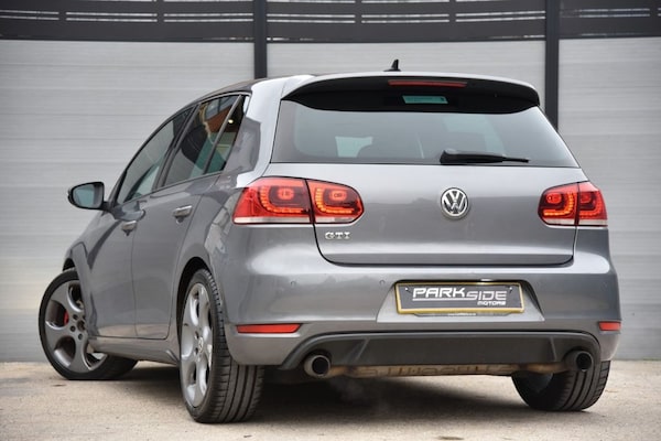 Used Volkswagen Golf 2010 for sale - 76327887: Photo 3