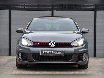 Used Volkswagen Golf 2010 for sale - 76327887: Photo 4