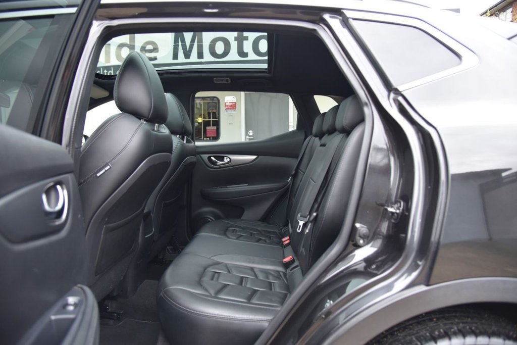 Used Nissan Qashqai 2018 for sale - 76670627: Photo 30