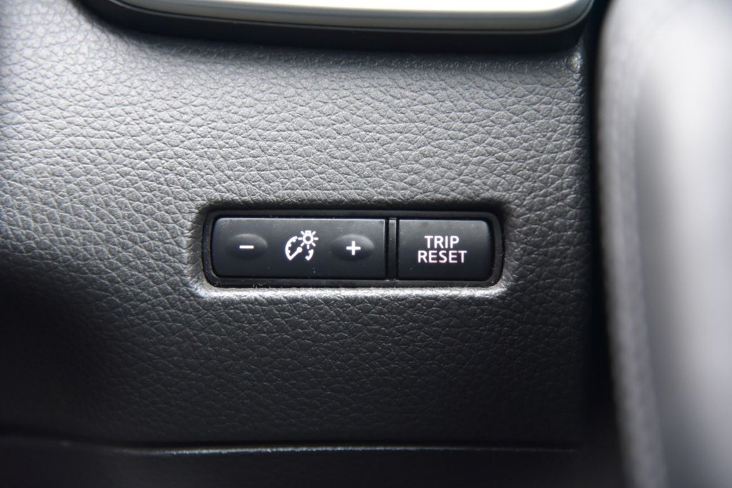 Used Nissan Qashqai 2018 for sale - 76670627: Photo 40