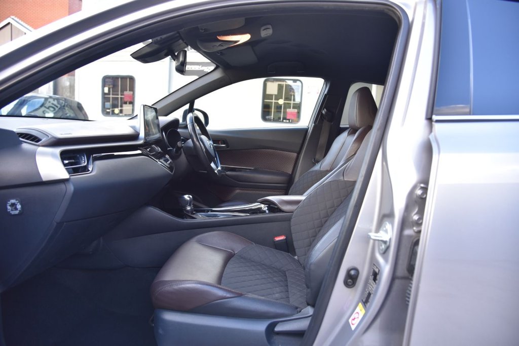 Used Toyota C-HR 2018 for sale - 76670540: Photo 23