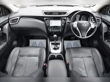 Used Nissan Qashqai 2017 for sale - 79258800: Photo