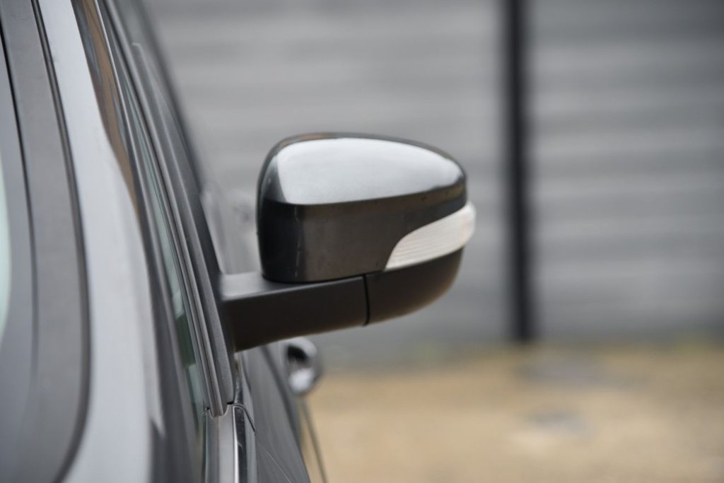 Used Ford Galaxy 2016 for sale - 76376022: Photo 15