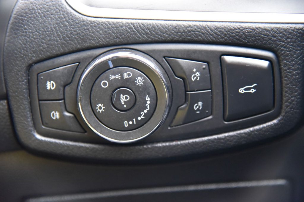 Used Ford Galaxy 2016 for sale - 76376022: Photo 43