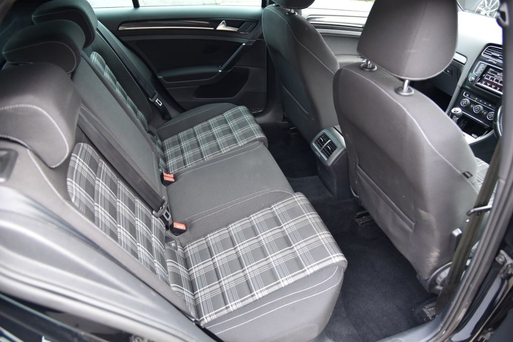 Used Volkswagen Golf 2014 for sale - 77981615: Photo 21