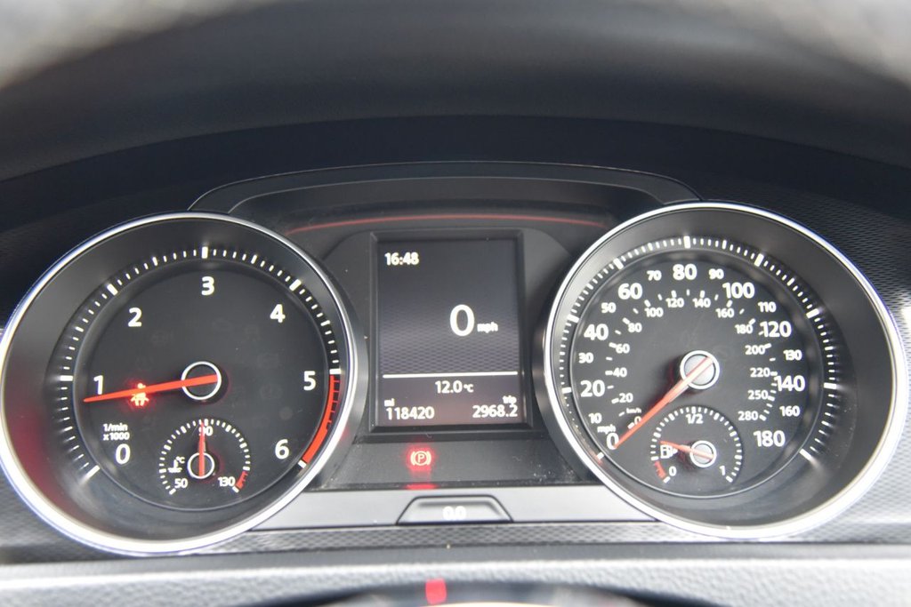 Used Volkswagen Golf 2014 for sale - 77981615: Photo 33