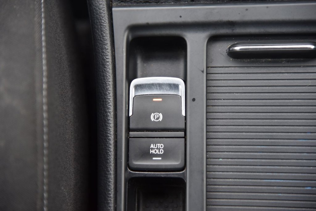 Used Volkswagen Golf 2014 for sale - 77981615: Photo 42