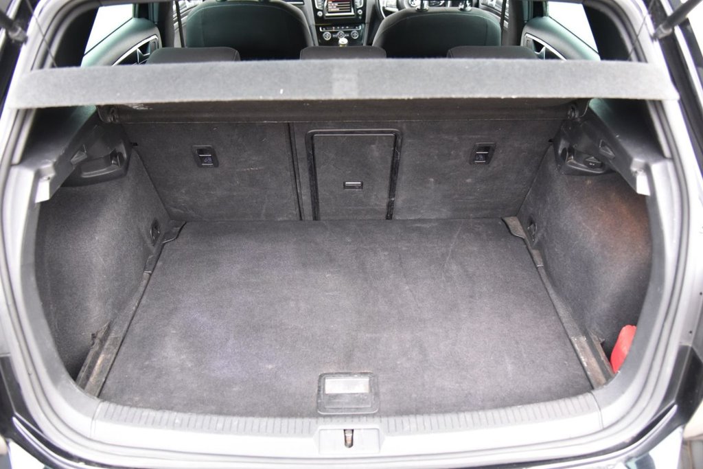 Used Volkswagen Golf 2014 for sale - 77981615: Photo 45