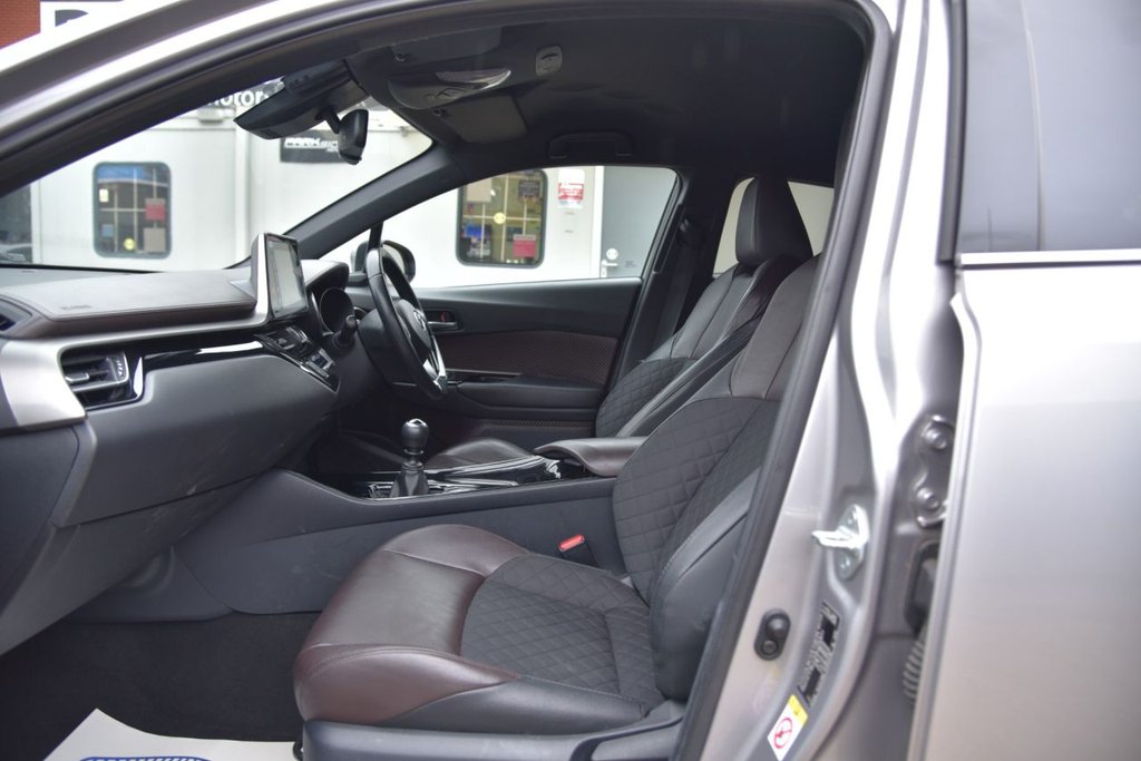 Used Toyota C-HR 2018 for sale - 77422339: Photo 22