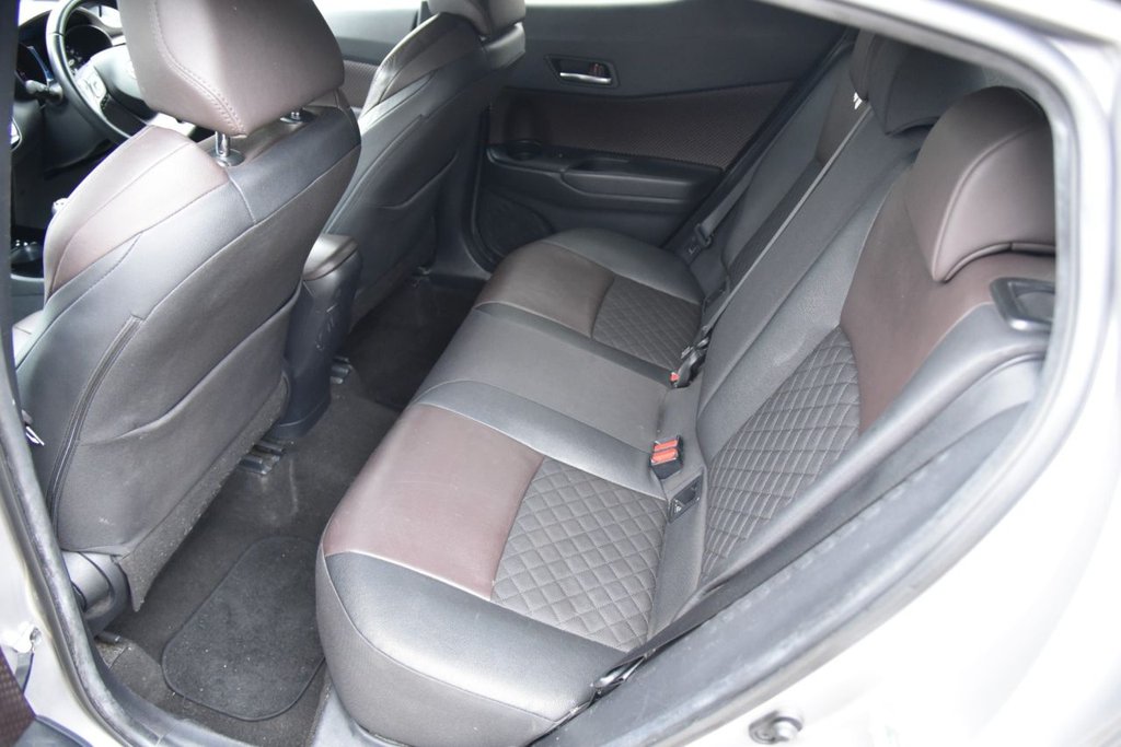 Used Toyota C-HR 2018 for sale - 77422339: Photo 24