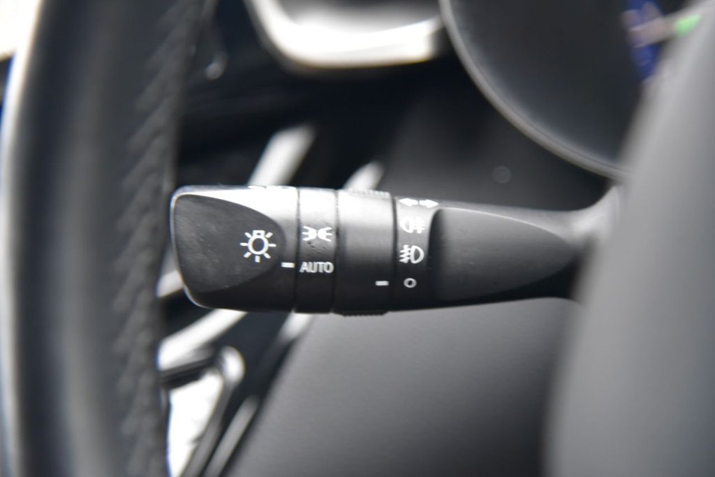 Used Toyota C-HR 2018 for sale - 77422339: Photo 31