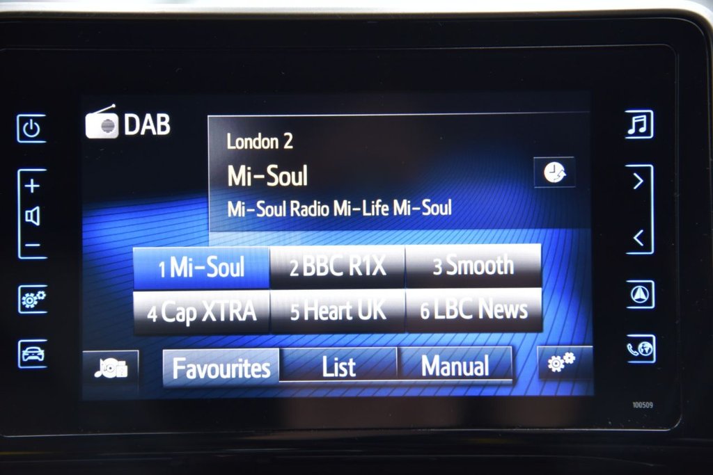 Used Toyota C-HR 2018 for sale - 77422339: Photo 37