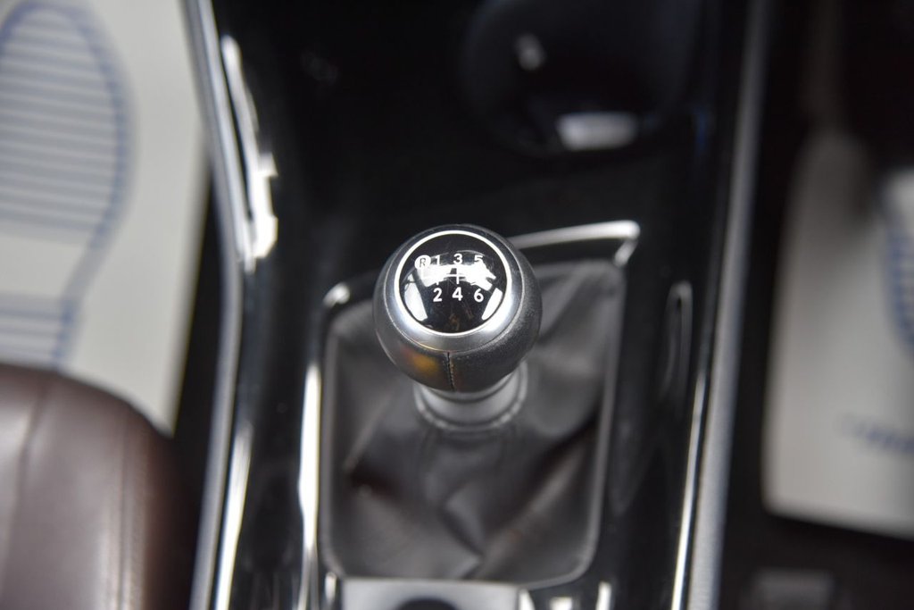 Used Toyota C-HR 2018 for sale - 77422339: Photo 39