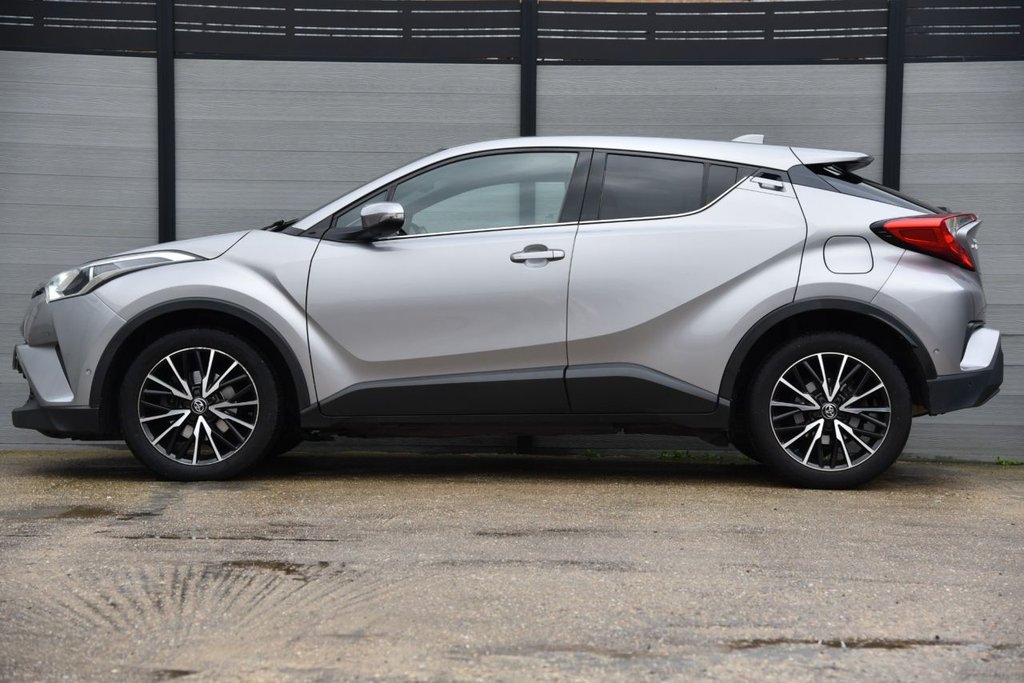 Used Toyota C-HR 2018 for sale - 77422339: Photo 7