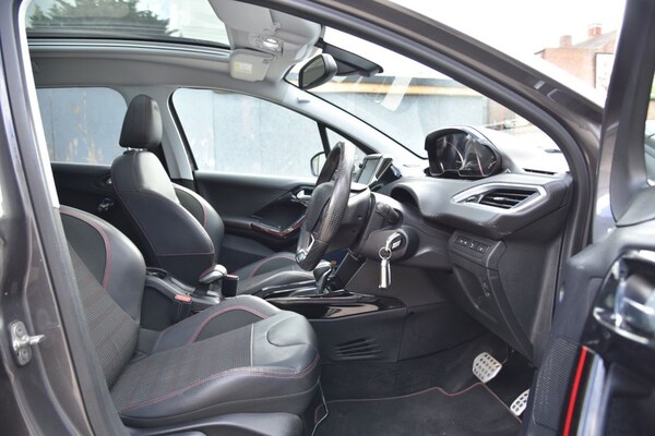 Used Peugeot 2008 2017 for sale - 75275160: Photo 21