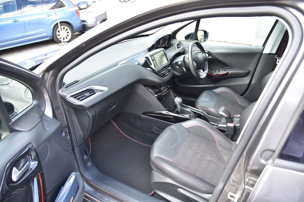 Used Peugeot 2008 2017 for sale - 75275160: Photo 27