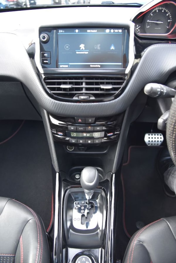 Used Peugeot 2008 2017 for sale - 75275160: Photo 35