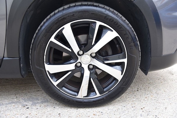 Used Peugeot 2008 2017 for sale - 75275160: Photo 49