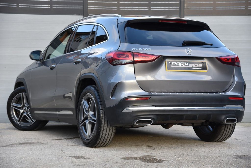 Used Mercedes-Benz GLA 2021 for sale - 76900575: Photo 3