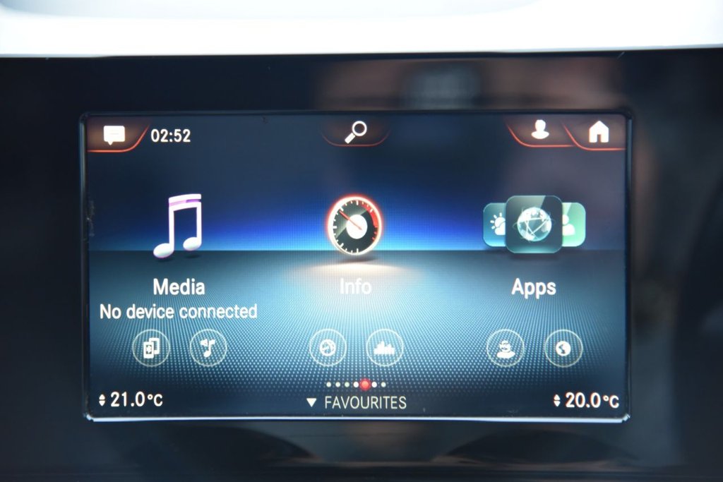 Used Mercedes-Benz GLA 2021 for sale - 76900575: Photo 41