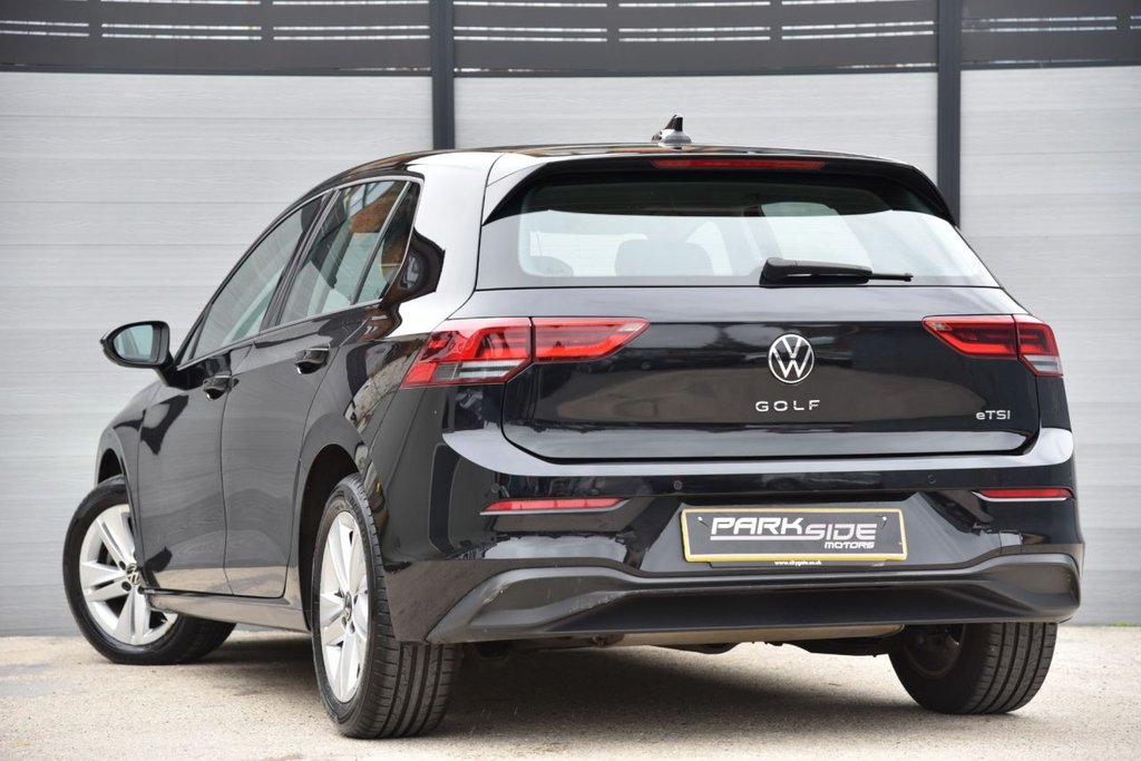 Used Volkswagen Golf 2021 for sale - 76376012: Photo 3