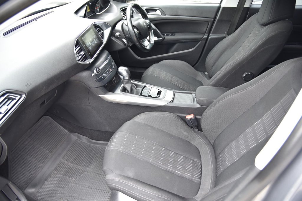 Used Peugeot 308 2016 for sale - 76665711: Photo 26