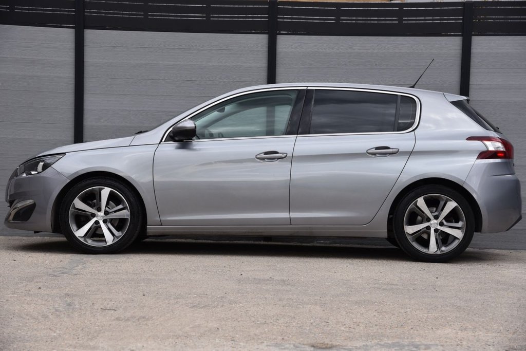 Used Peugeot 308 2016 for sale - 76665711: Photo 7