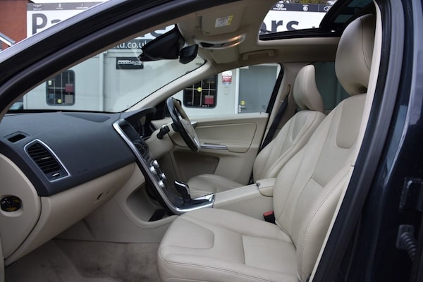 Used Volvo XC60 2017 for sale - 76173317: Photo 22