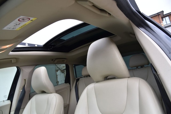 Used Volvo XC60 2017 for sale - 76173317: Photo 24