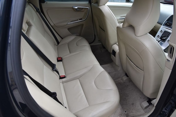 Used Volvo XC60 2017 for sale - 76173317: Photo 25