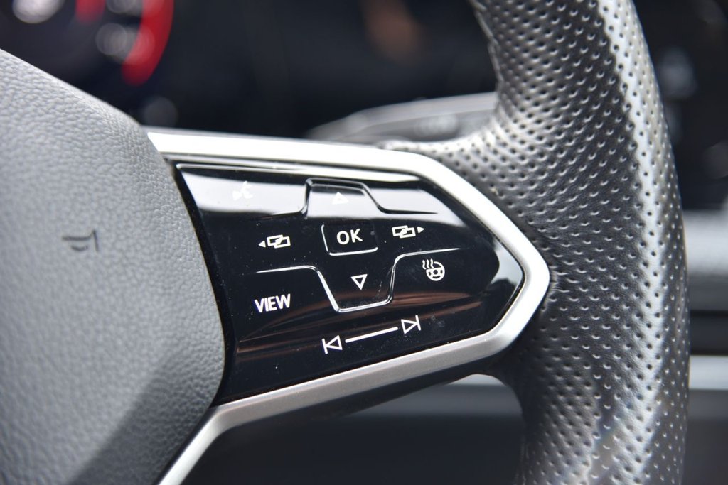 Used Volkswagen Golf 2021 for sale - 77534636: Photo 30