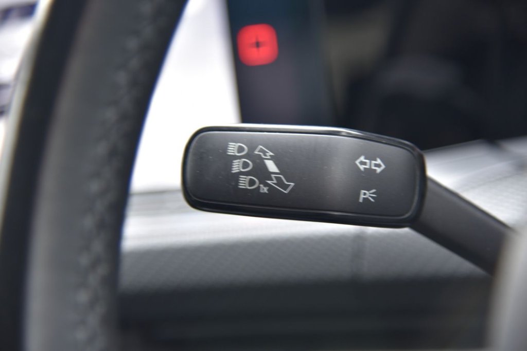 Used Volkswagen Golf 2021 for sale - 77534636: Photo 31