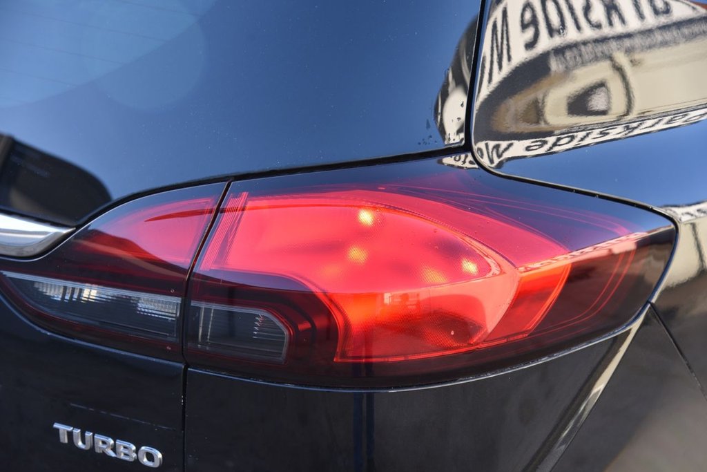 Used Vauxhall Zafira Tourer 2017 for sale - 76610231: Photo 18