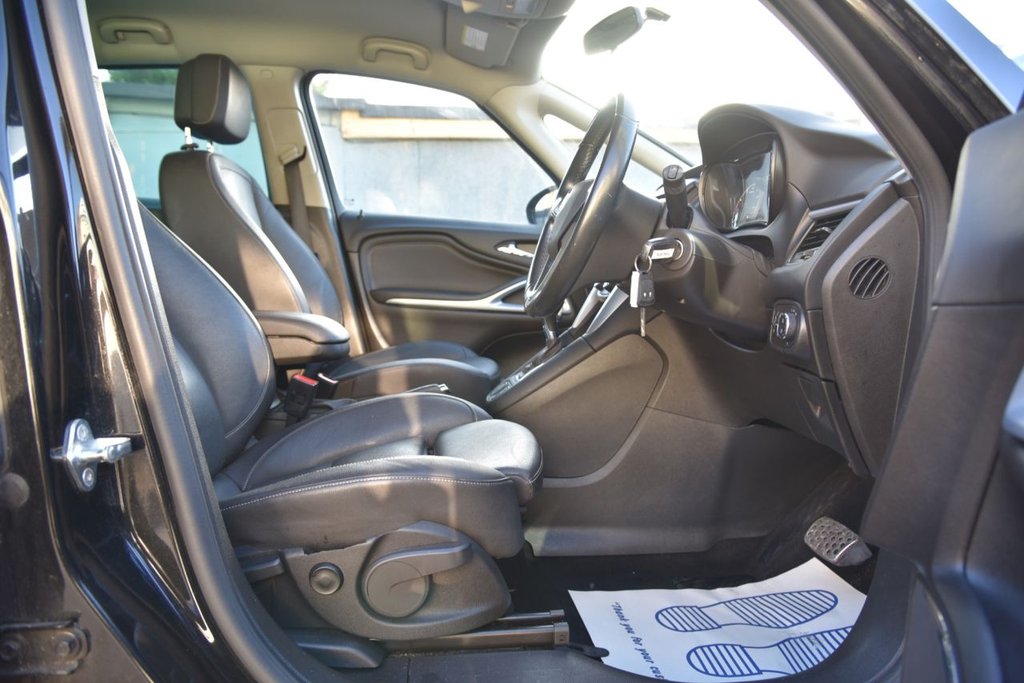 Used Vauxhall Zafira Tourer 2017 for sale - 76610231: Photo 22